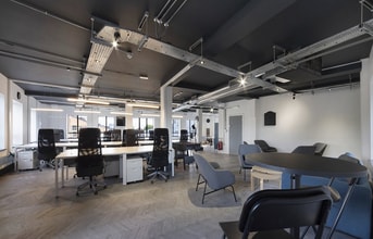 16 Perseverance Works, London to rent Interior Photo- Image 2 of 6