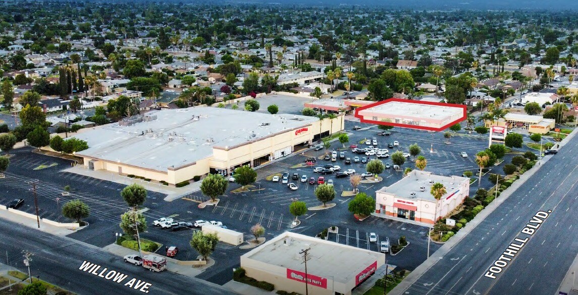 174-200 W Foothill Blvd, Rialto, CA for sale Primary Photo- Image 1 of 1