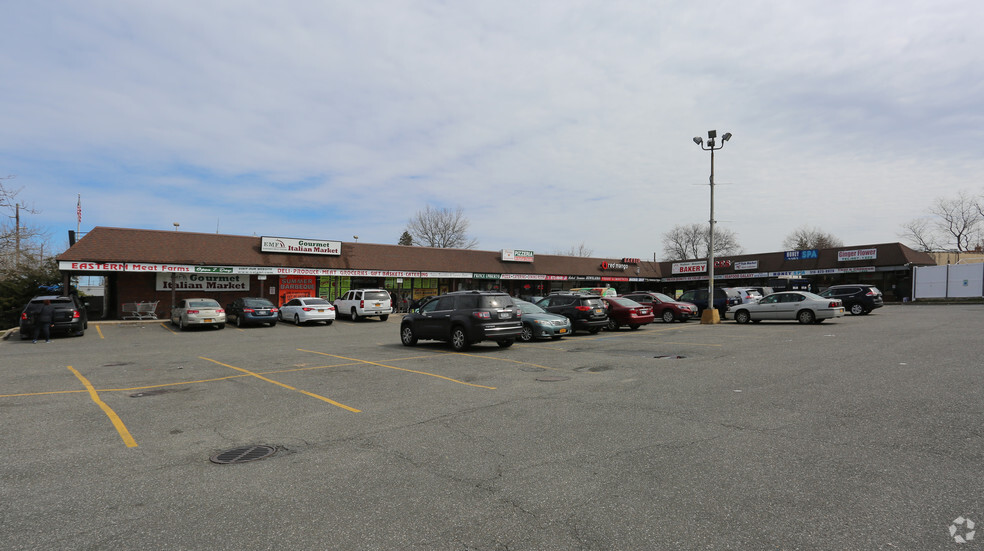 721 Franklin Ave, Franklin Square, NY for sale - Primary Photo - Image 1 of 1