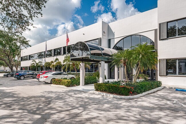 More details for 14261 Commerce Way, Miami Lakes, FL - Office for Rent