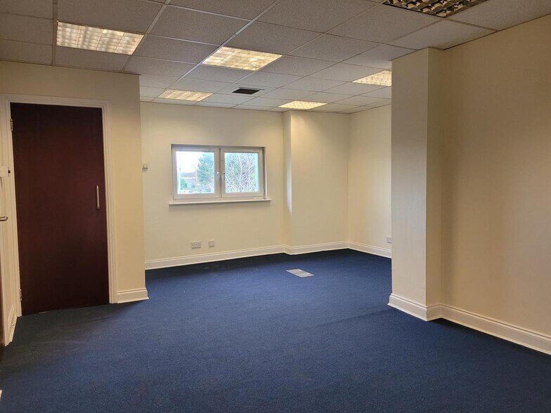 30 Abbots Rd, Falkirk to rent - Building Photo - Image 3 of 3