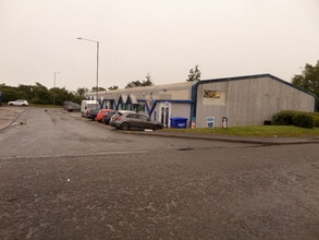 Tyle Teg, Maesteg to rent Building Photo- Image 1 of 3