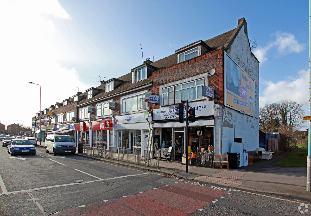 1-11 Rochester Av, Feltham TW13 4EA | LoopNet UK