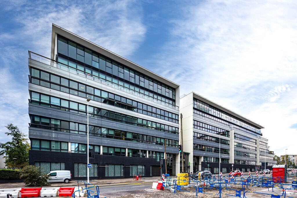 Location Bureaux 504 m² à 4 341 m² - Photo 1