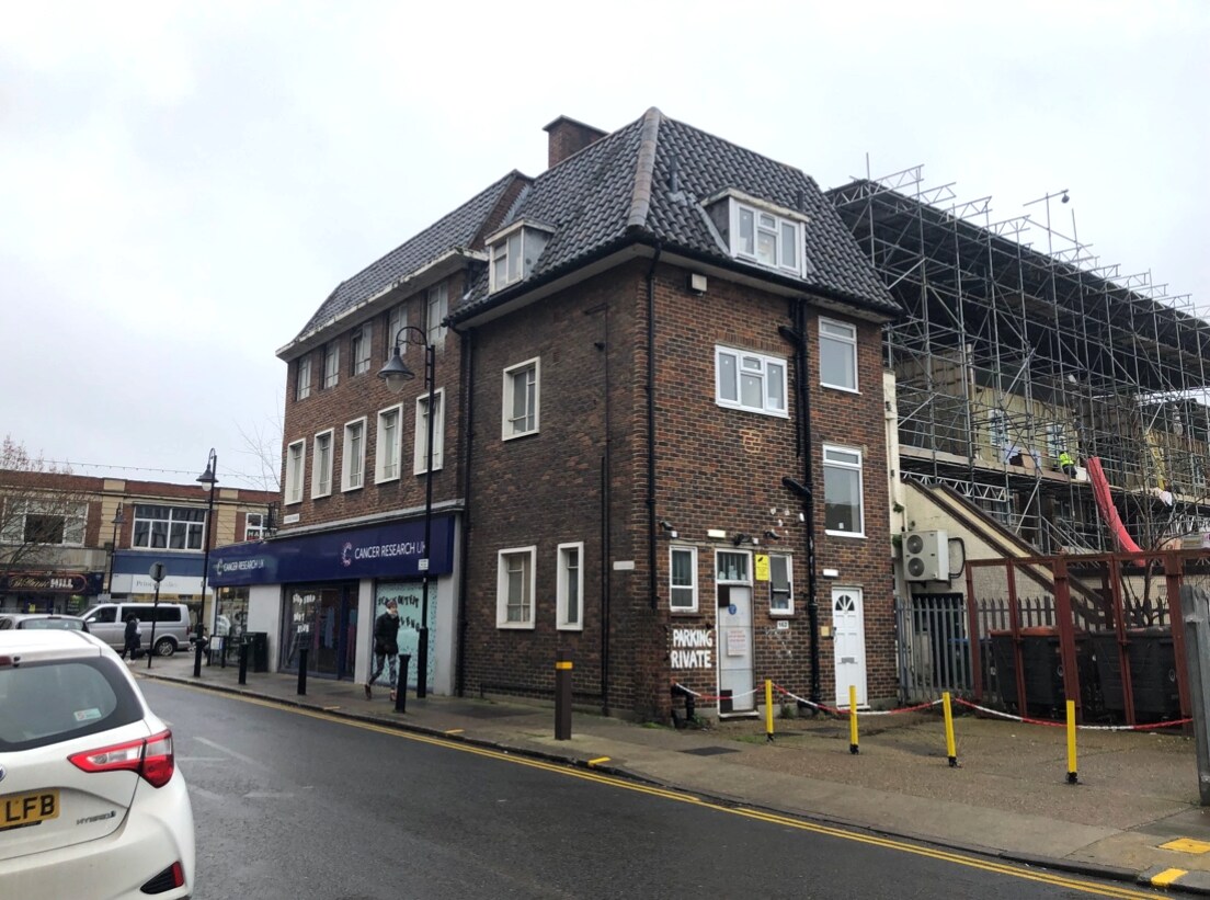 2A Sussex Rd, New Malden for sale Primary Photo- Image 1 of 1