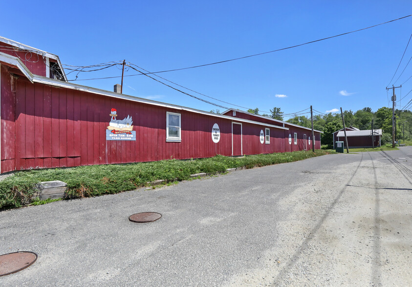 1570 N Main St, Otis, MA for sale - Building Photo - Image 3 of 32