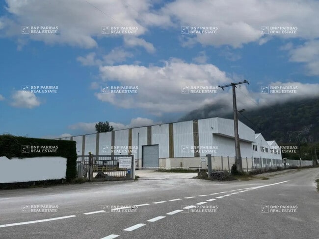 Vente Local d'activités 5 133 m²