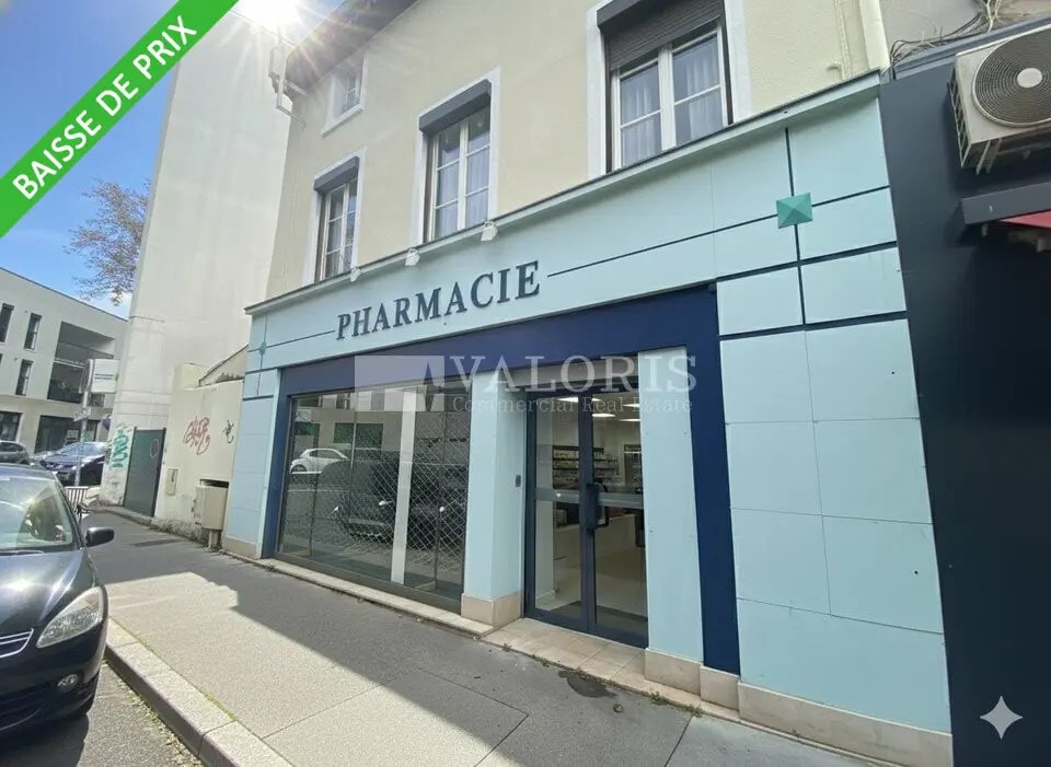 Retail in Lyon for sale Building Photo- Image 1 of 10