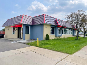 29100 Dequindre Rd, Warren, MI for rent Building Photo- Image 1 of 10