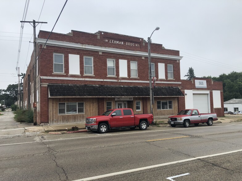 117 E Main St, Toulon, IL for sale - Primary Photo - Image 1 of 1