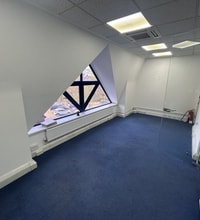 Bessborough Rd, Harrow to rent Interior Photo- Image 2 of 5