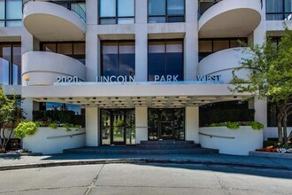 2020 N Lincoln Park West, Chicago, IL for sale Building Photo- Image 1 of 11