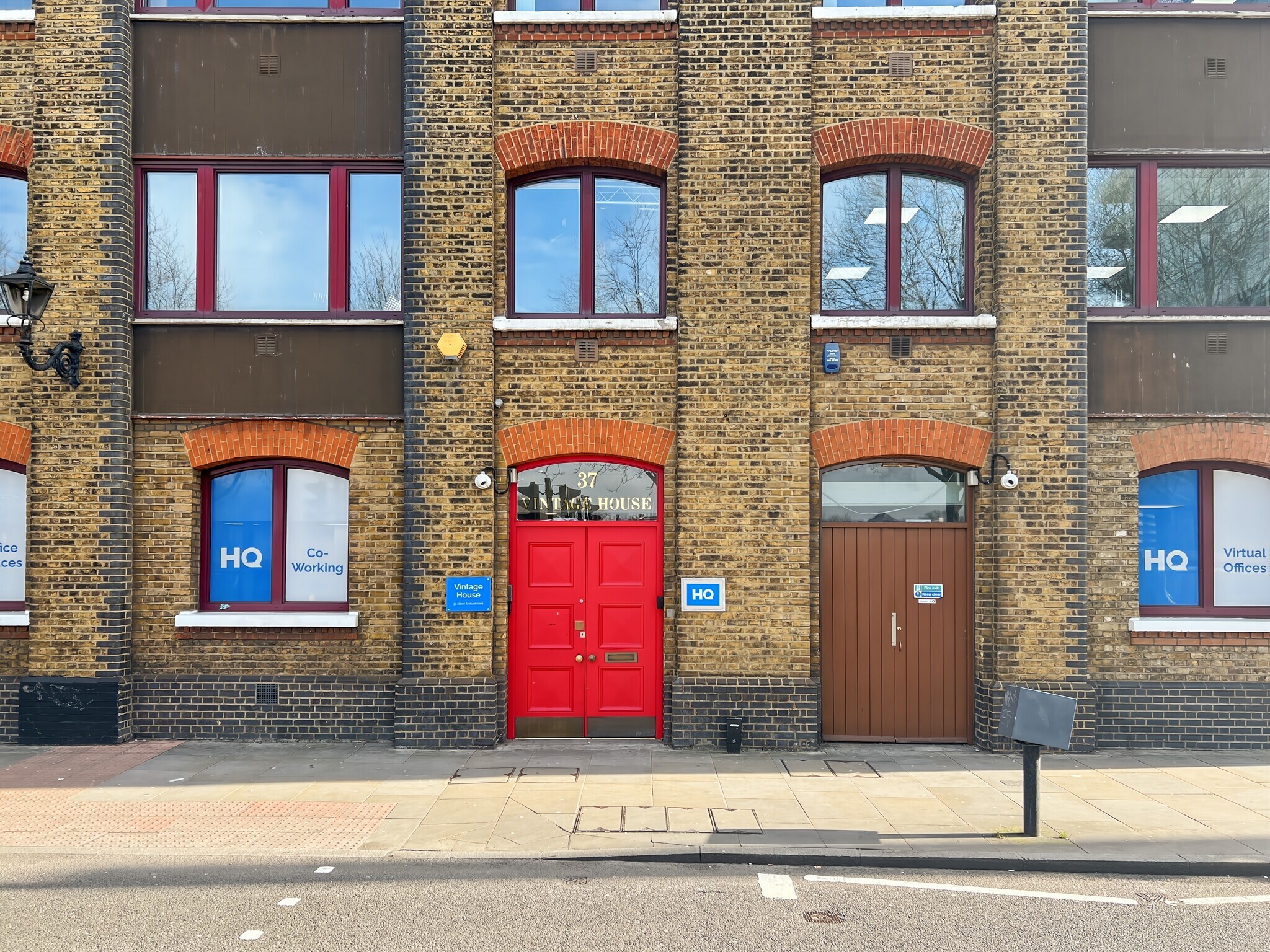 36-37 Albert Embankment, London to rent Interior Photo- Image 1 of 11