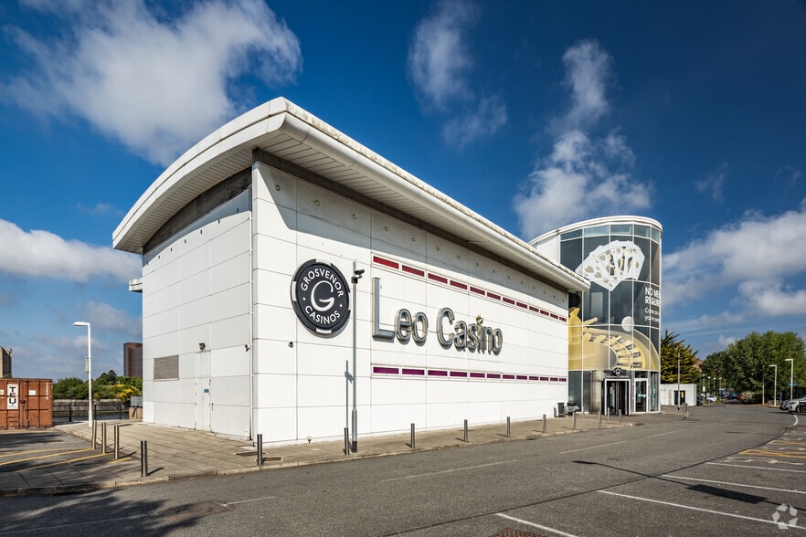 44 Chalonor St, Liverpool for sale - Building Photo - Image 2 of 3