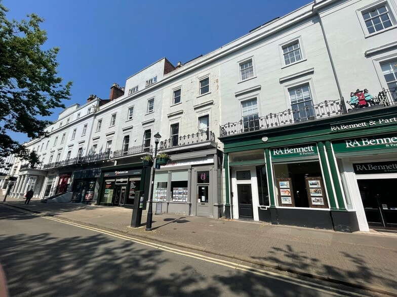 3 Euston Pl, Leamington Spa to rent - Building Photo - Image 1 of 42