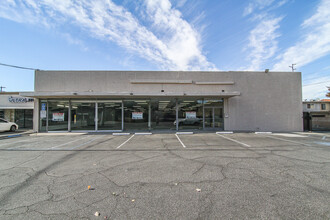 26081 Bouquet Canyon Rd, Santa Clarita, CA for rent Building Photo- Image 1 of 33