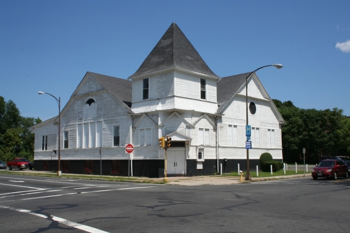 90 Carew St, Springfield, MA for sale - Primary Photo - Image 1 of 1