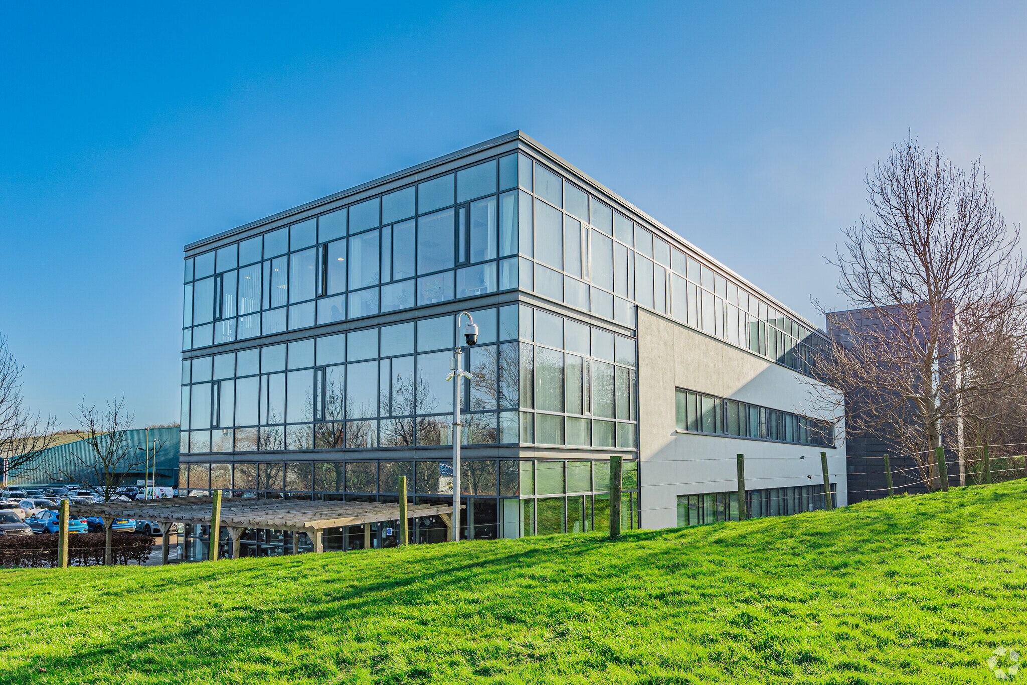 2 Harvest Dr, Newbridge for sale Primary Photo- Image 1 of 1