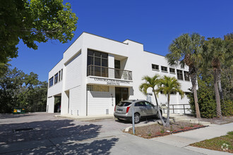 5016 Calle Minorga, Sarasota, FL for rent Building Photo- Image 1 of 18