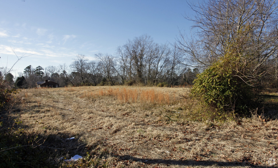 1931 Bridge Rd, Suffolk, VA for sale - Primary Photo - Image 1 of 1