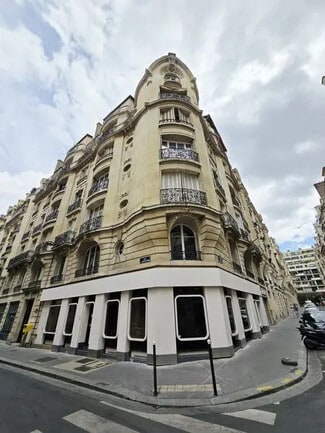 More details for 2 Rue Des Colonels Renard, Paris - Office for Sale
