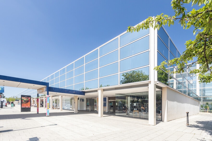 Silbury Arcade, Milton Keynes, MK9 3ES CentreMK Retail for Rent 9,000 SF GBR