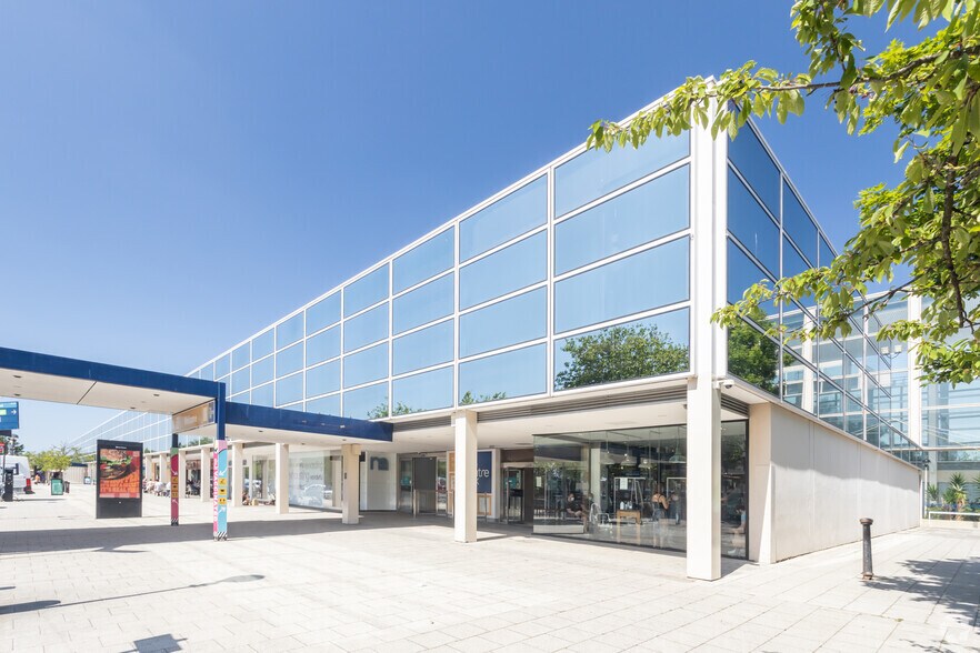 centre:mk, Milton Keynes to rent - Building Photo - Image 1 of 5