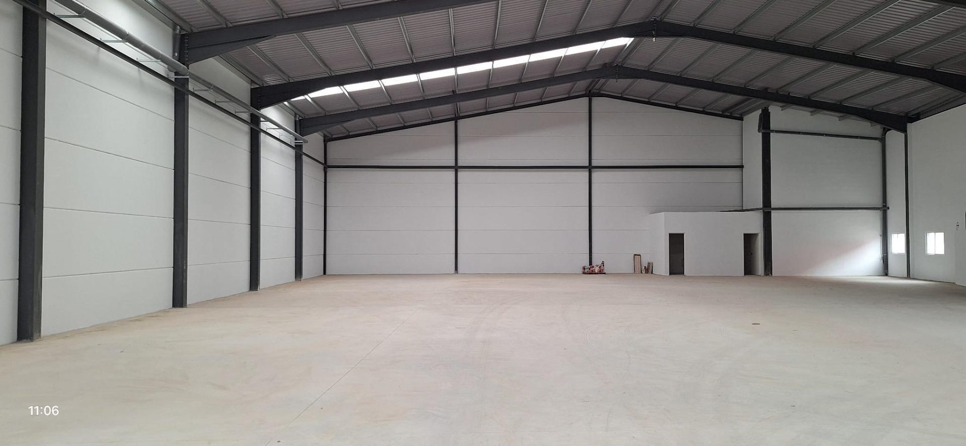 Industrial in Alcàsser to rent Interior Photo- Image 1 of 7