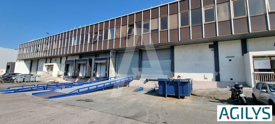 14-16 Boulevard Arago, Wissous to rent - Building Photo - Image 3 of 5