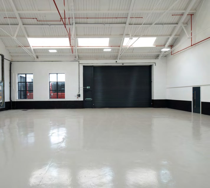 2 Chickenhall Ln, Eastleigh to rent Interior Photo- Image 1 of 2