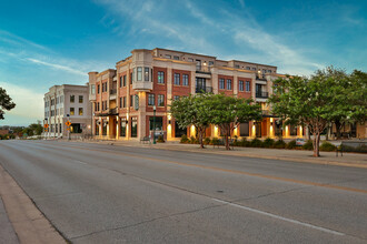 501 S Austin Ave, Georgetown, TX for rent Building Photo- Image 1 of 6