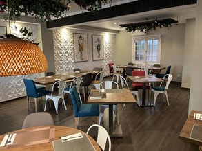 Retail in Madrid, Madrid to rent Interior Photo- Image 2 of 9