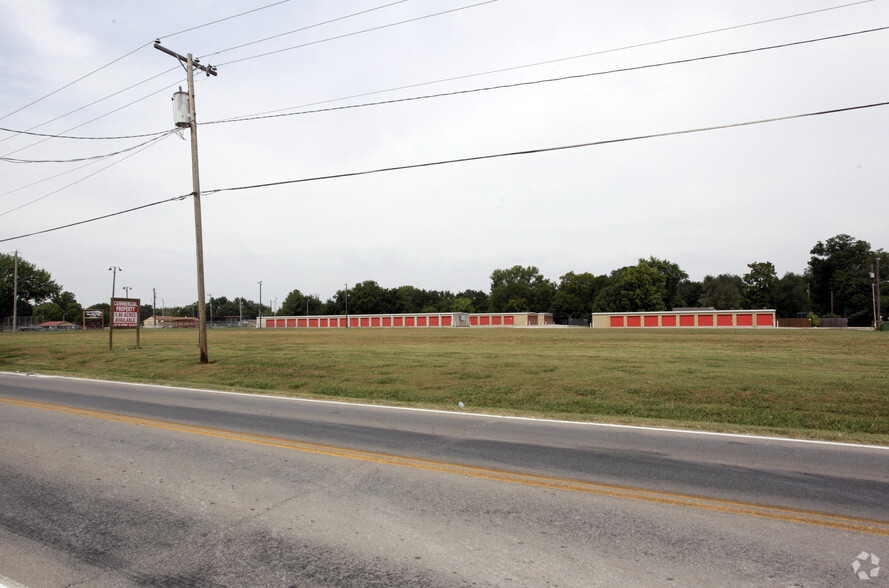 E Durham Ave, Dewey, OK for sale - Primary Photo - Image 1 of 1