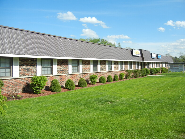 929 S Main St, Lombard, IL for rent - Building Photo - Image 1 of 15