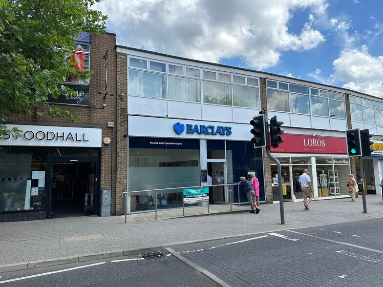 25 The Parade, Oadby for sale - Primary Photo - Image 1 of 1