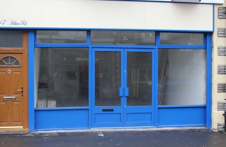 247 Holton Rd, Barry for sale Primary Photo- Image 1 of 1