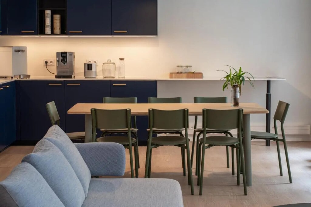 Coworking 183 m² - Photo 1