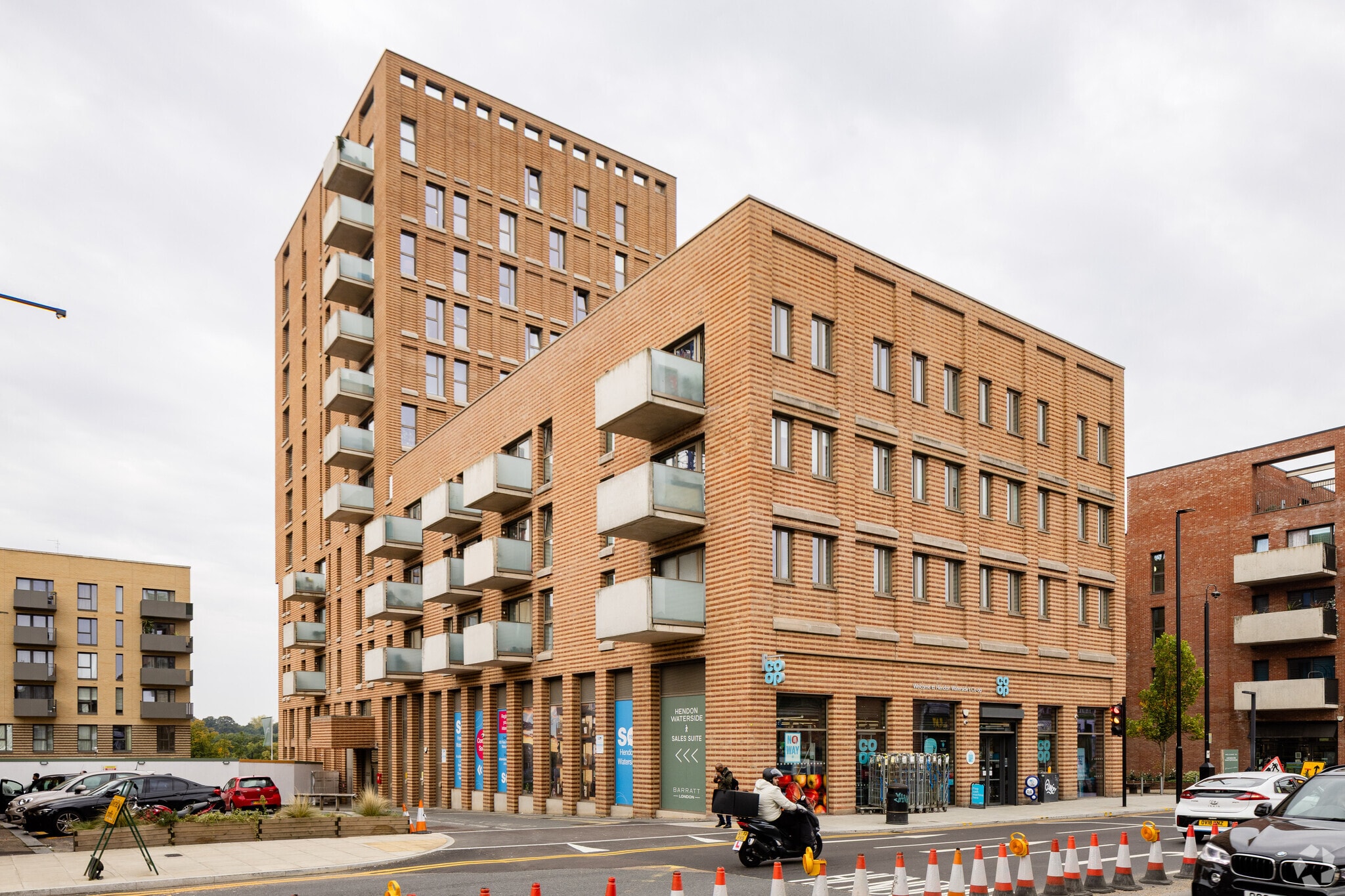 Damsel Walk, London to rent Primary Photo- Image 1 of 3