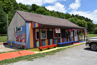 23666 US Highway 322, Cochranton, PA for sale Primary Photo- Image 1 of 1