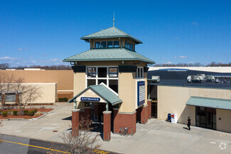 More details for 622 George Washington Hwy, Lincoln, RI - Office/Retail, Retail for Rent