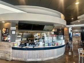 1150-1300 S Nellis Blvd, Las Vegas, NV to rent Interior Photo- Image 2 of 10