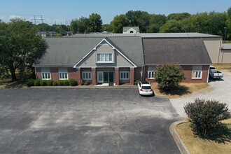 2820 15th Ave SW, Huntsville, AL for rent Building Photo- Image 1 of 8