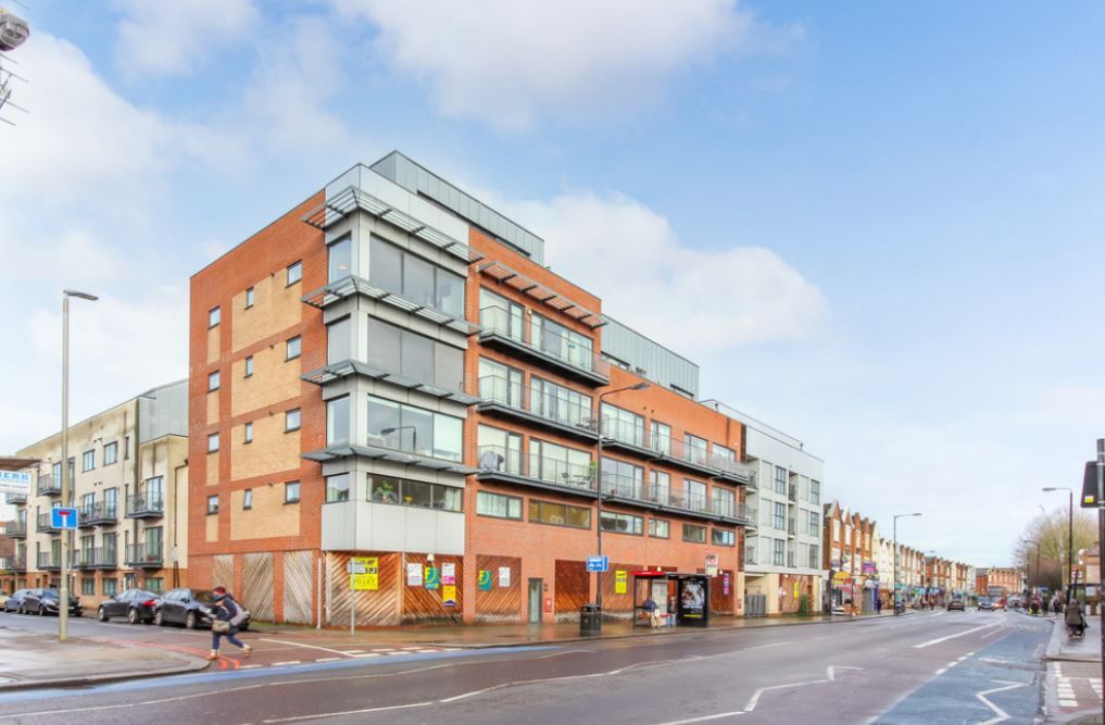 120-132 Tooting High St, London for sale Building Photo- Image 1 of 1