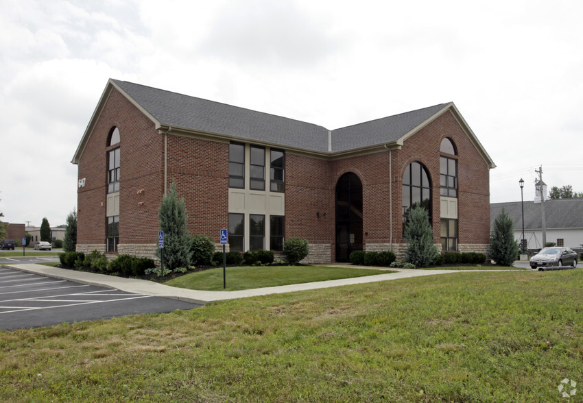 647 N Hill Rd N, Pickerington, OH for sale - Primary Photo - Image 1 of 1