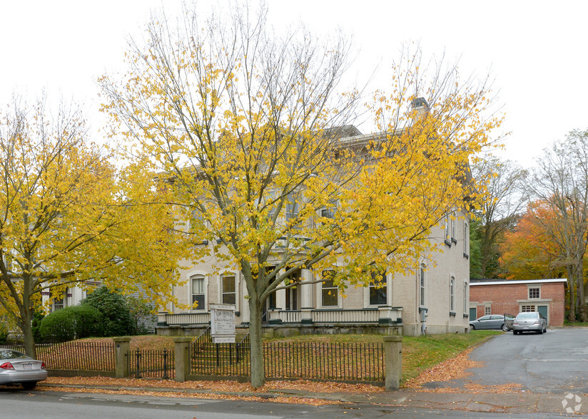 401 County St, New Bedford, MA for rent - Building Photo - Image 3 of 14