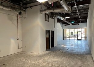 2004 Wyoming Blvd NE, Albuquerque, NM to rent Interior Photo- Image 2 of 2