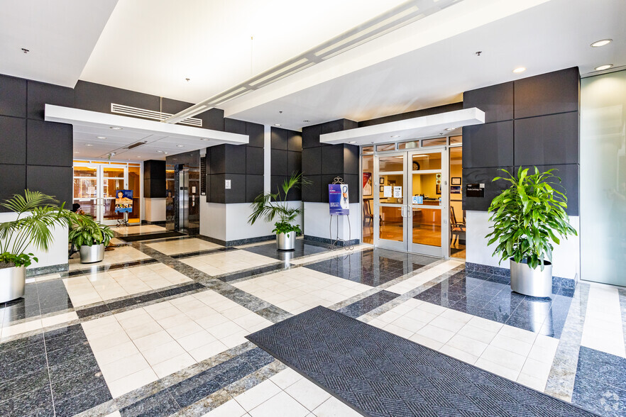 6200 Metrowest Blvd, Orlando, FL for rent - Lobby - Image 3 of 10