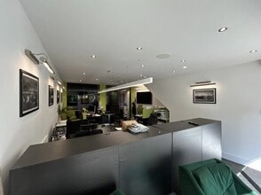 94 Whiteladies Rd, Bristol to rent Interior Photo- Image 2 of 4