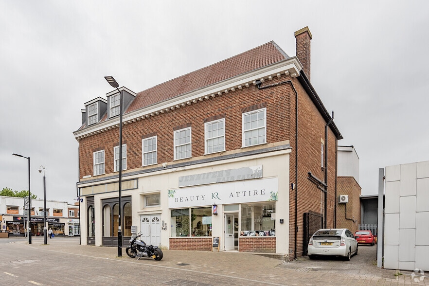 1 Market Pl, Didcot for sale - Building Photo - Image 1 of 7