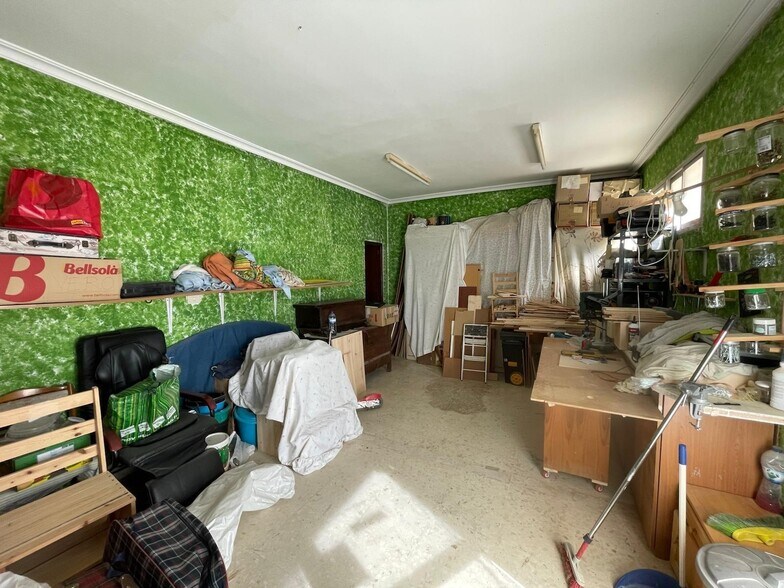 Retail in Cáceres for sale - Interior Photo - Image 2 of 5